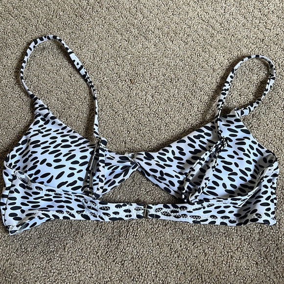Leopard Bikini Top - Picture 2 of 2